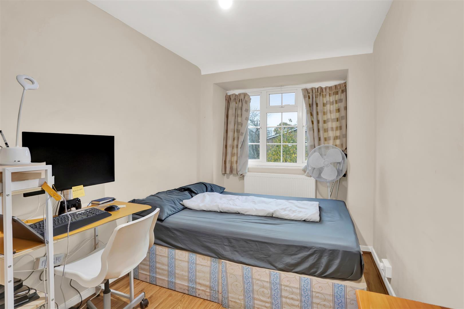 The Grove, Ealing Sargeants London